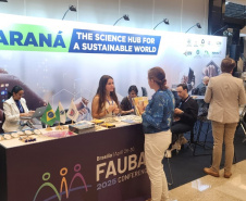 Paraná fortalece internacionalização universitária em evento global de educação
