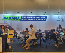 Paraná fortalece internacionalização universitária em evento global de educação