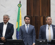 Verão Maior Paraná e equipes são homenageados na Assembleia Legislativa