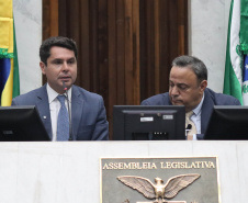 Verão Maior Paraná e equipes são homenageados na Assembleia Legislativa