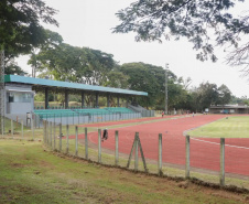 Classe II: nova pista de atletismo da UEL tem arquibancada, torre de controle e iluminação