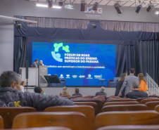 Universidades Estaduais do Paraná alinham políticas públicas com foco em resultados e boas práticas