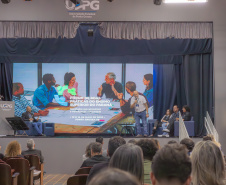 Universidades Estaduais do Paraná alinham políticas públicas com foco em resultados e boas práticas