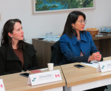 Paraná e consórcio de universidades do Canadá discutem parcerias em ciência