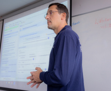 Paraná é o 1º estado a regulamentar cursos microcredenciais no Brasil