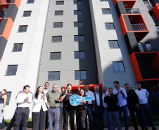 Sonho realizado: governador entrega residencial com 528 apartamentos em Guarapuava