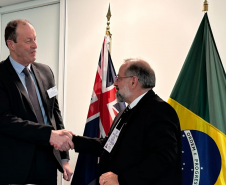 Paraná e Nova Zelândia firmam parceria entre universidades para pesquisa e intercâmbio