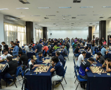 Com jogadores de 20 países, Matinhos recebe torneio internacional de xadrez