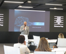 Evento discute papel da pós-graduação no fortalecimento da ciência e inovação do Paraná