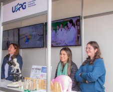  UEPG apresenta Escola de Queijo e outros projetos na Agroleite em Castro