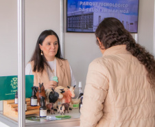 UEPG apresenta Escola de Queijo e outros projetos na Agroleite em Castro