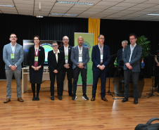 Missão da Nova Zelândia visita universidades estaduais do Paraná em busca de parcerias