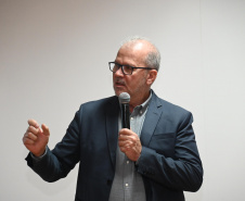 Missão da Nova Zelândia visita universidades estaduais do Paraná em busca de parcerias