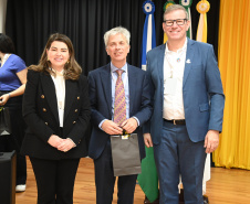 Missão da Nova Zelândia visita universidades estaduais do Paraná em busca de parcerias