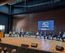 Fundação Araucária e Fapemig assinam acordo e lançam edital de melhoramento genético