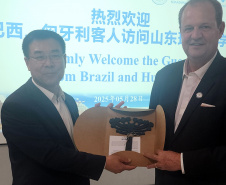 Paraná e universidade da China vão ampliar cooperação internacional