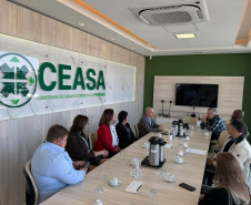 Parceria entre Ceasa Paraná e Fundação Araucária modernizará mercados atacadistas