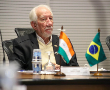 Darci Piana debate parcerias em inovação e tecnologia com novo embaixador da Índia