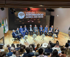 Paraná apresenta em congresso iniciativas que unem ciência e produção agropecuária