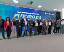 Paraná firma parceria com Exército para desenvolvimento de pesquisas em IA e cibersegurança