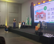 Conferência em Foz do Iguaçu: Estado apresenta ações para fortalecer a assistência social