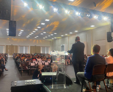 Conferência em Foz do Iguaçu: Estado apresenta ações para fortalecer a assistência social