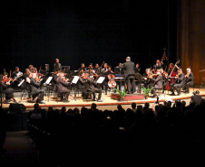 Orquestra Sinfônica do Paraná abre o Festival de Música de Maringá e encanta o público