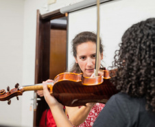 Solistas da Orquestra da Ópera de Paris ministram masterclasses na Embap