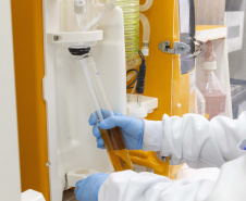 Com laboratório especializado, Tecpar aumenta análises sobre presença de metanol em bebidas