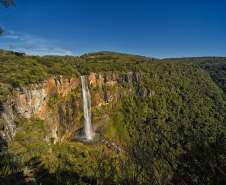 Parque Salto São Francisco terá gestão compartilhada entre Governo e município