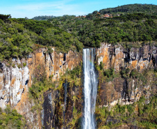 Parque Salto São Francisco terá gestão compartilhada entre Governo e município