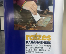 Peças do Arquivo Público do Estado: exposição homenageia os 80 anos do TRE-PR