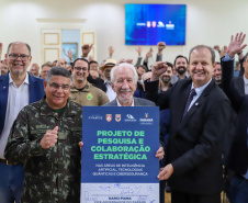 Paraná firma parceria com Exército para desenvolvimento de pesquisas em IA e cibersegurança