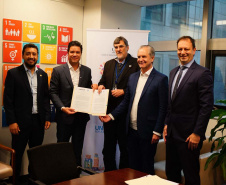 Paraná firma parceria com ONU-Habitat para criação de Observatório Inteligente das Cidades