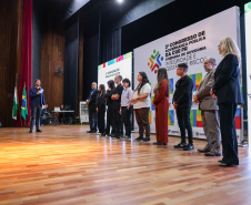 Vencedores do 3º Concurso de Redação da CGE recebem prêmios