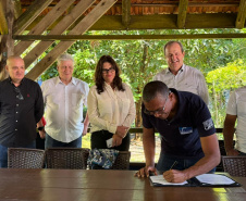 Estado investe R$ 3 milhões em laboratório de sementes de ostra cultivada no Litoral