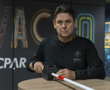 Incubada no Tecpar, empresa desenvolve bengala inteligente para deficientes visuais