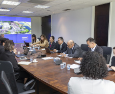 Tecpar e Sinovac iniciam trabalhos para produção de vacinas para o SUS no Paraná