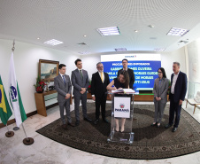 Governador Ratinho Junior empossa quatro novos procuradores do Estado