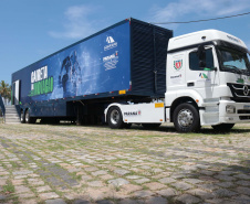 Carreta da Inovação vai oferecer atividades gratuitas em sete cidades do Litoral no verão