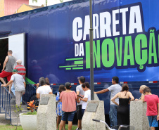 Carreta da Inovação vai oferecer atividades gratuitas em sete cidades do Litoral no verão