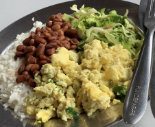 Estado adquiriu 5 mil toneladas de alimentos orgânicos para a merenda escolar em 2025