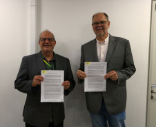 Estado firma parceria com CNPEM para cooperação em IA e materiais sustentáveis na UEL