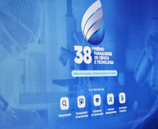 Estado premia iniciativas que promovem pesquisa, inovação e impacto social no Paraná