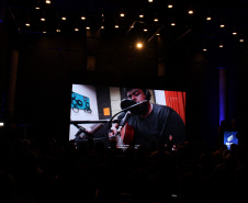 Estado premia iniciativas que promovem pesquisa, inovação e impacto social no Paraná