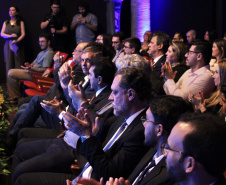 Estado premia iniciativas que promovem pesquisa, inovação e impacto social no Paraná