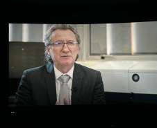 “A Saga do Phytobacter”: Lacen divulga documentário sobre descoberta de bactéria rara