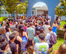 Cerca de 14 mil candidatos realizam o PSS da Universidade Estadual de Ponta Grossa