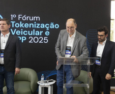 Paraná promove fórum de tokenização veicular e debate futuro da mobilidade digital