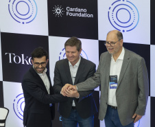 Paraná promove fórum de tokenização veicular e debate futuro da mobilidade digital